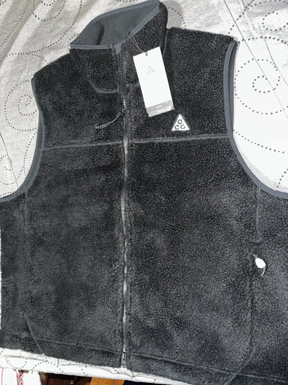 NIKE ACG THERMA FIT ADV SHERPA BLACK FULL ZIP. VEST JACKET SIZE M MEN $150.00